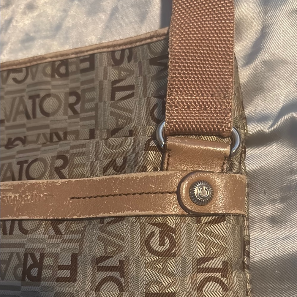 Salvatore Ferragamo Tan Crossbody Bag - Picture 4 of 16